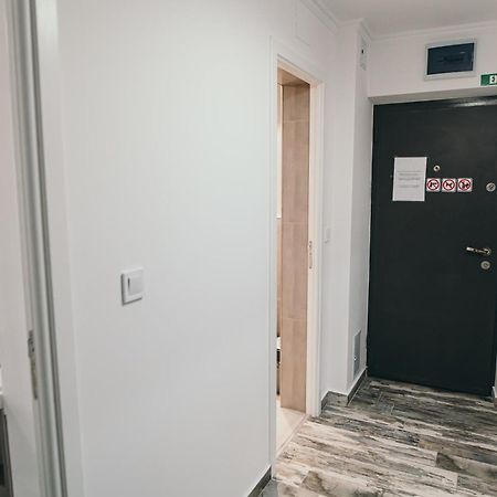 Insomnia Studio Szörényvár Kültér fotó